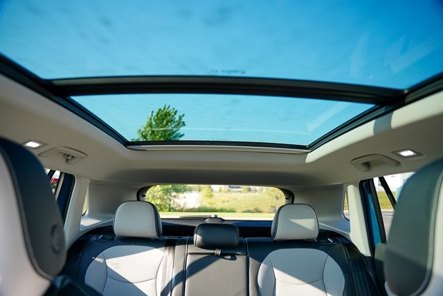 2025 Volkswagen Tiguan SE photo 38