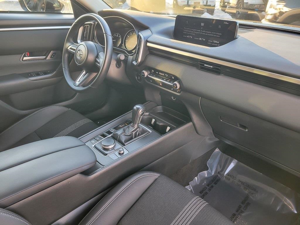 2025 MAZDA CX-50 - Image 22