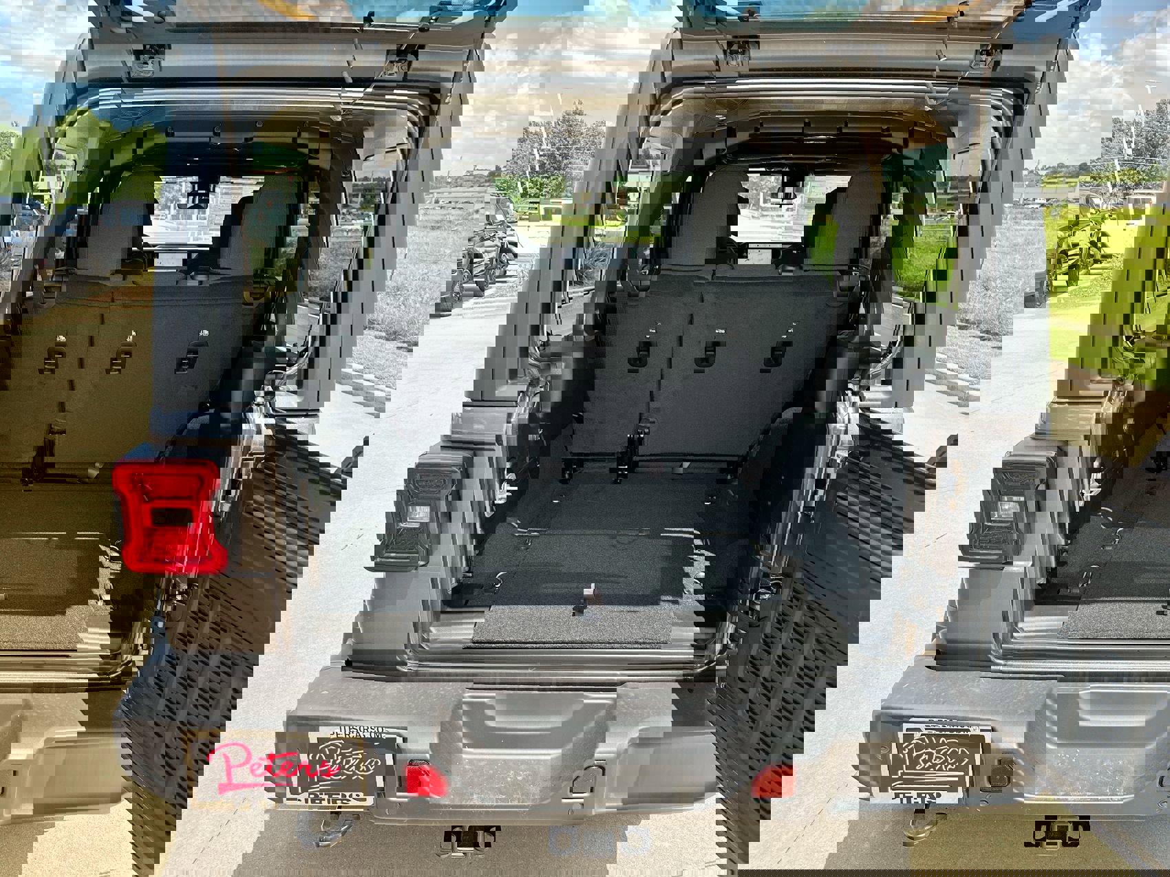 2024 Jeep Wrangler Sport S photo 22