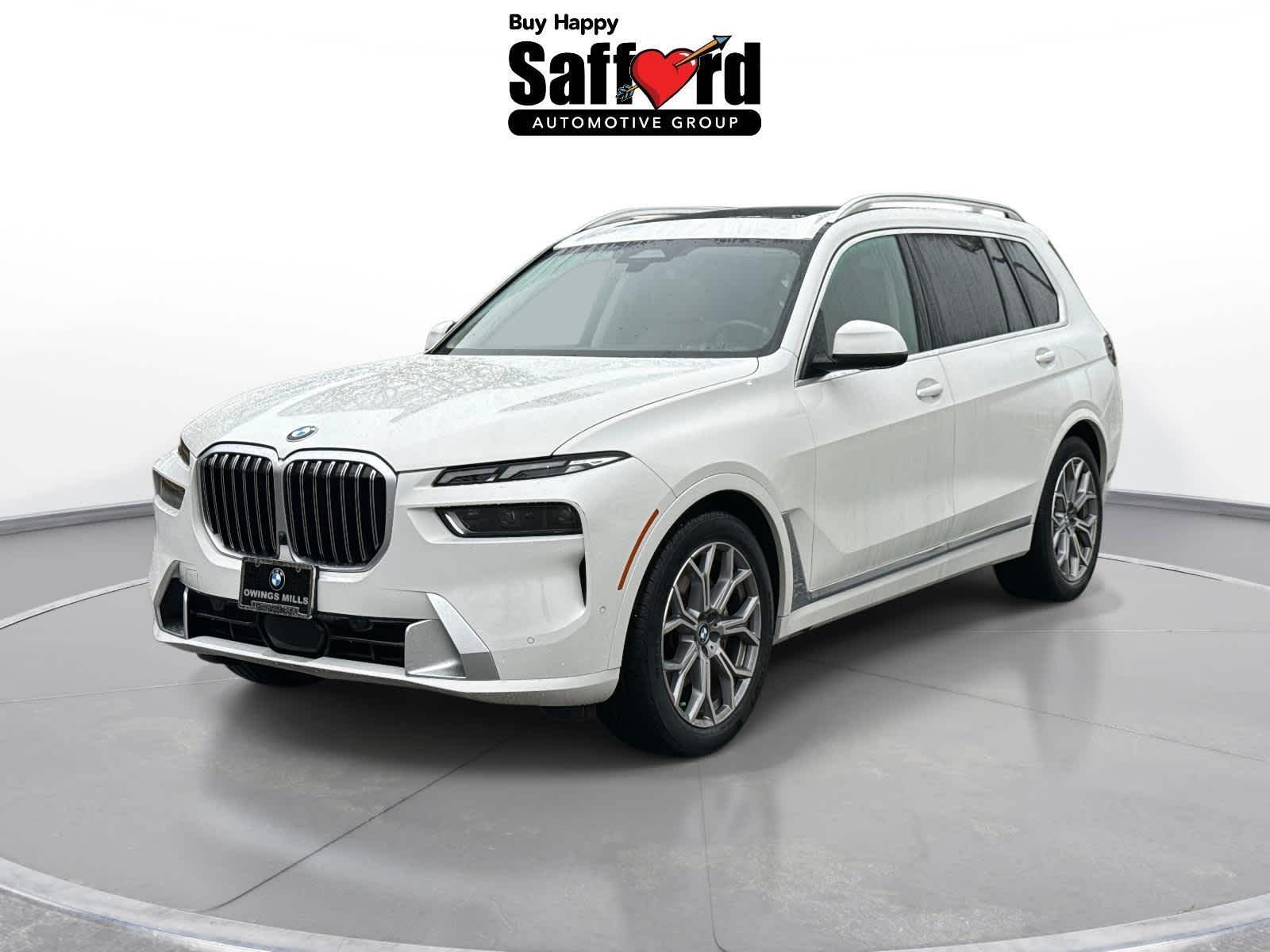 2023 BMW X7 40i's photo