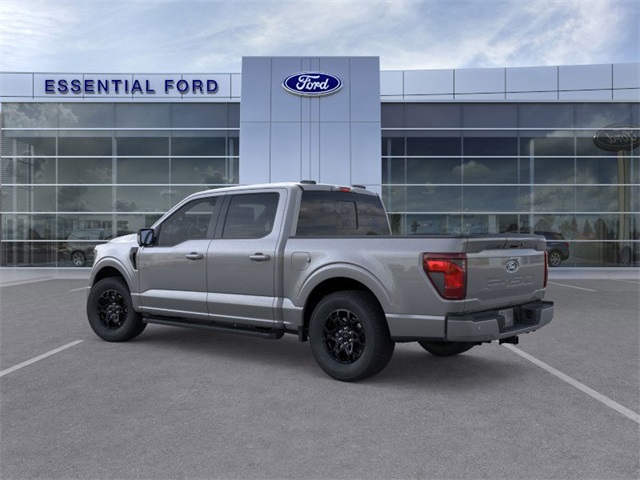 2025 Ford F-150 XLT photo 4