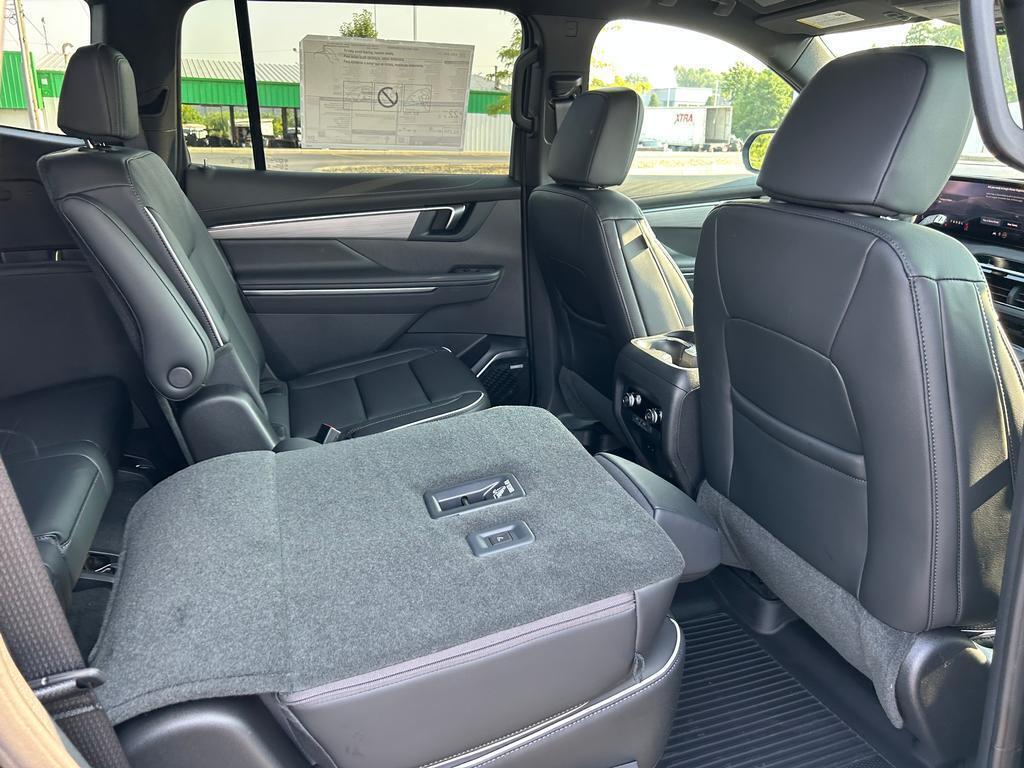 2026 Buick Enclave Preferred photo 17