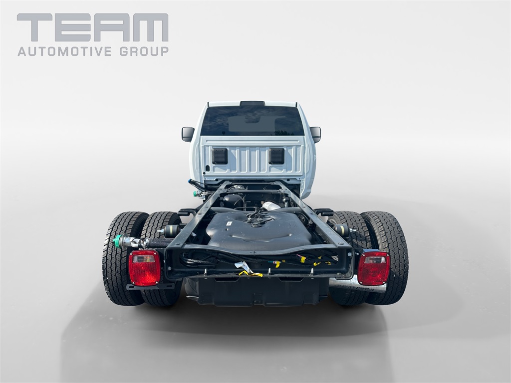 2025 Ram 4500 Tradesman photo 11