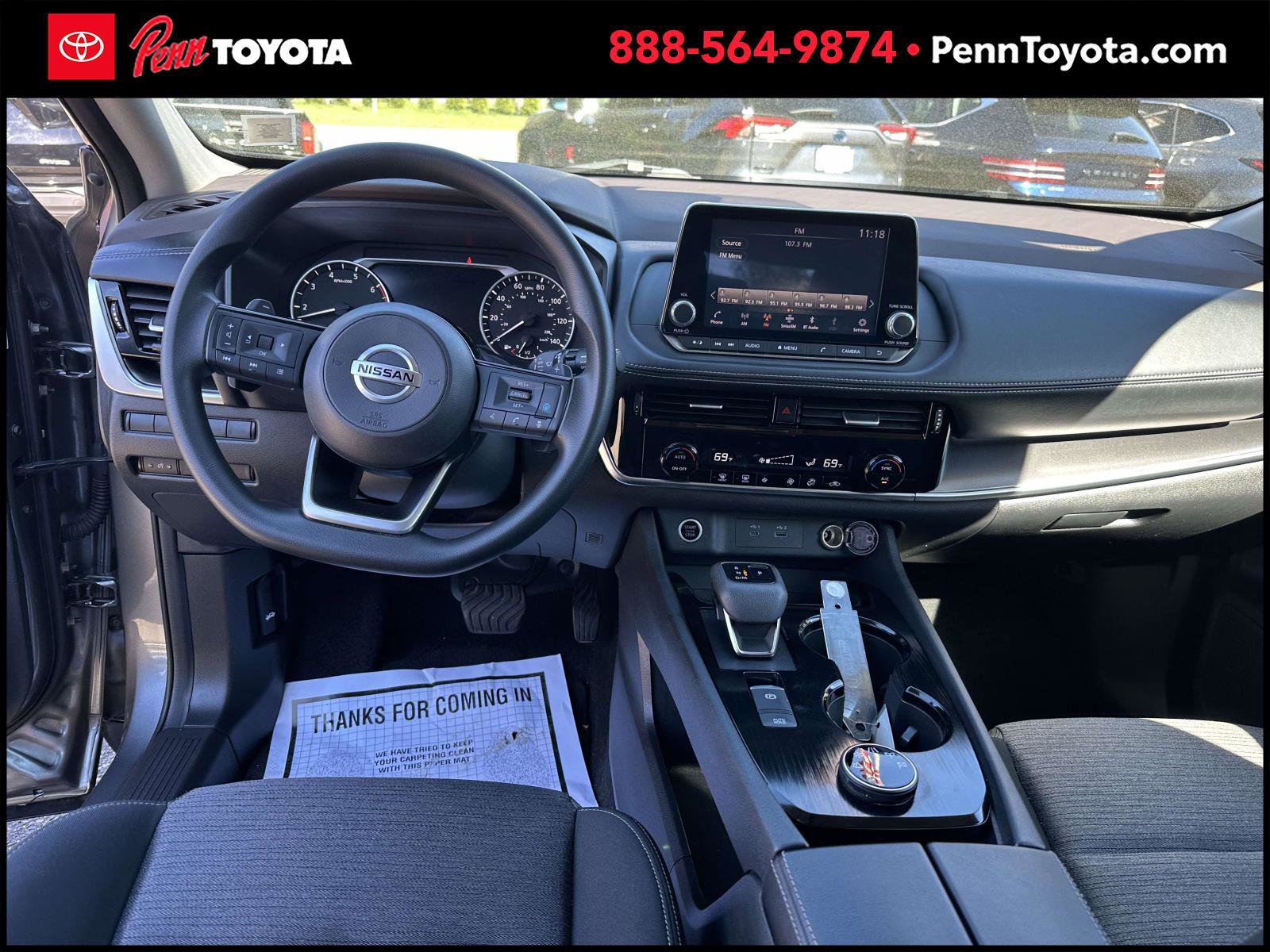2021 Nissan Rogue SV photo 16
