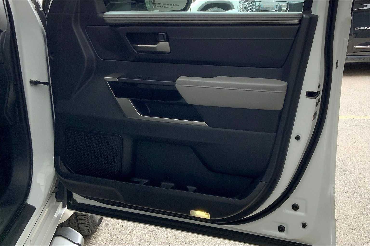 2023 Toyota Tundra Limited CrewMax photo 20