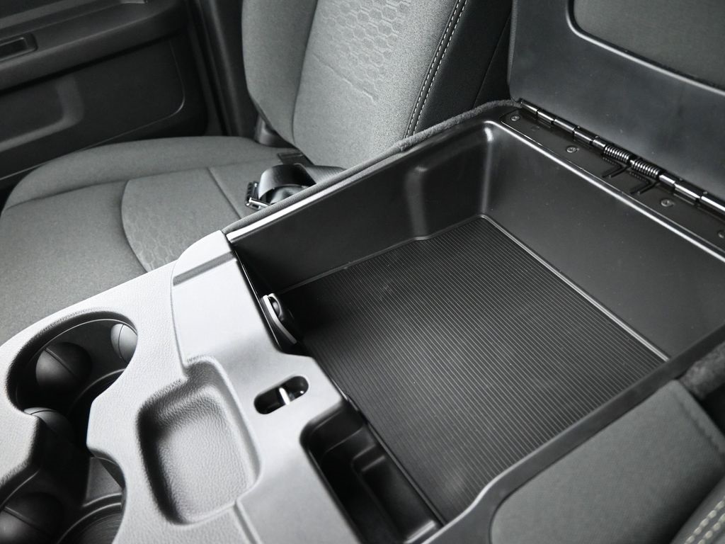 2025 Ram 2500 Tradesman photo 8