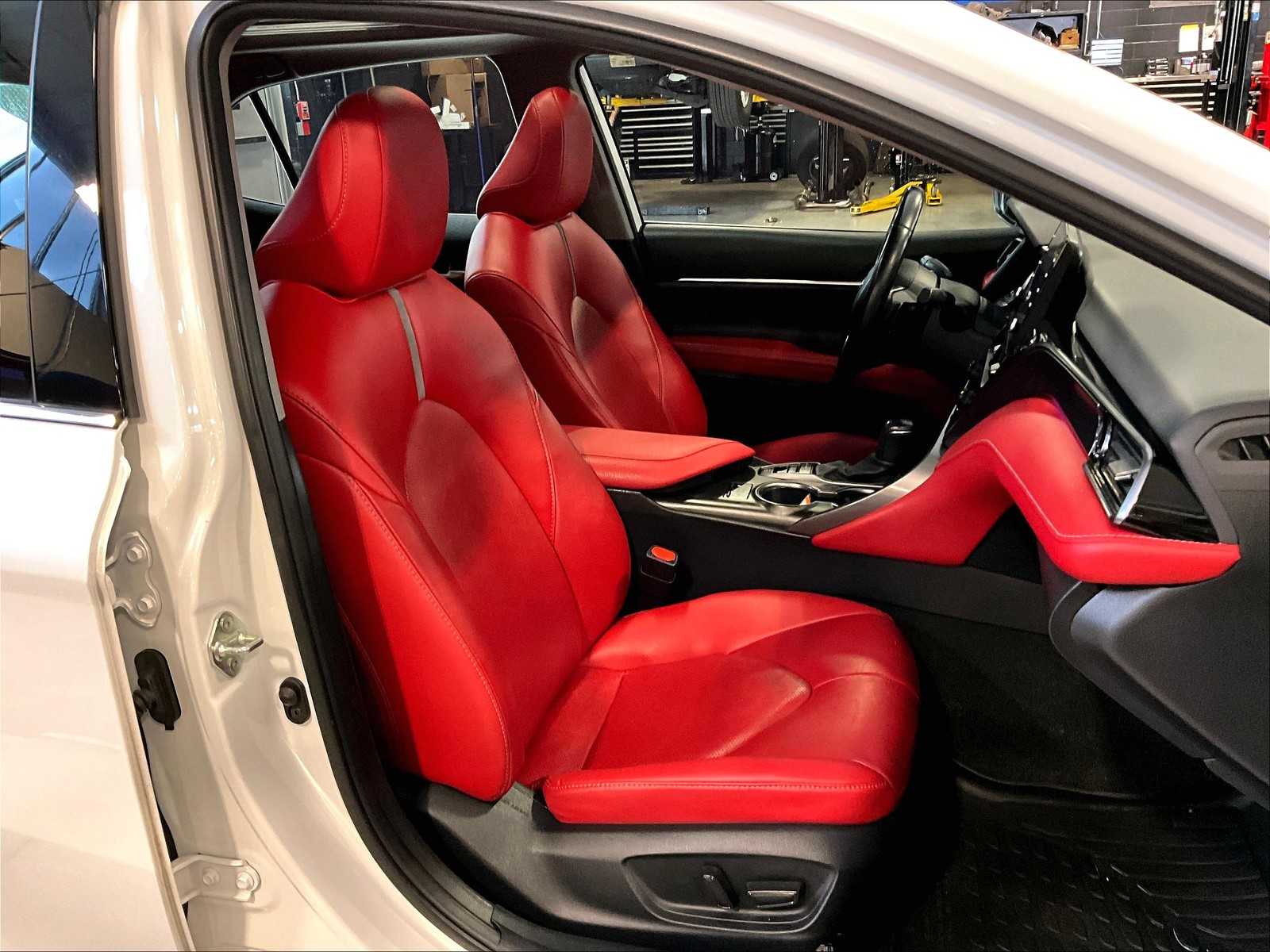 2023 Toyota Camry XSE photo 11