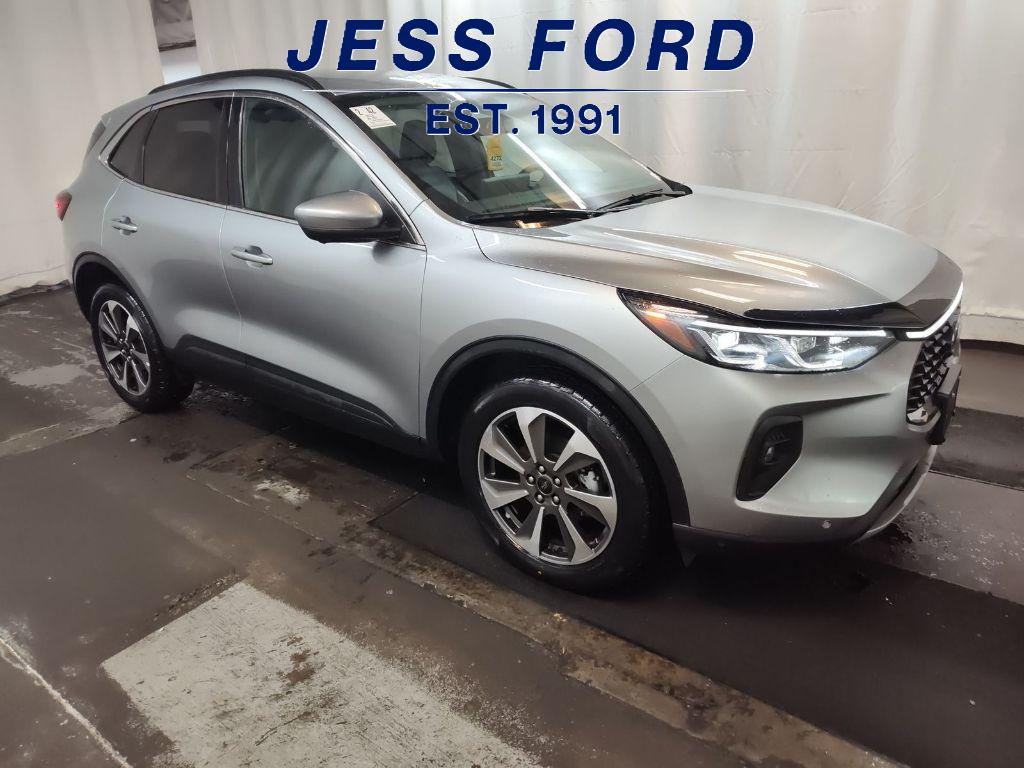 2024 Ford Escape Platinum photo 4