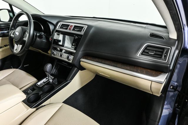 2016 Subaru Outback 2.5i photo 23