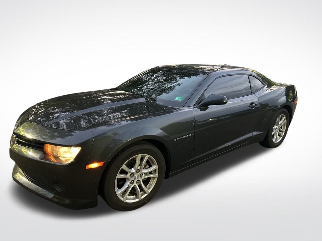 2015 Chevrolet Camaro photo 2