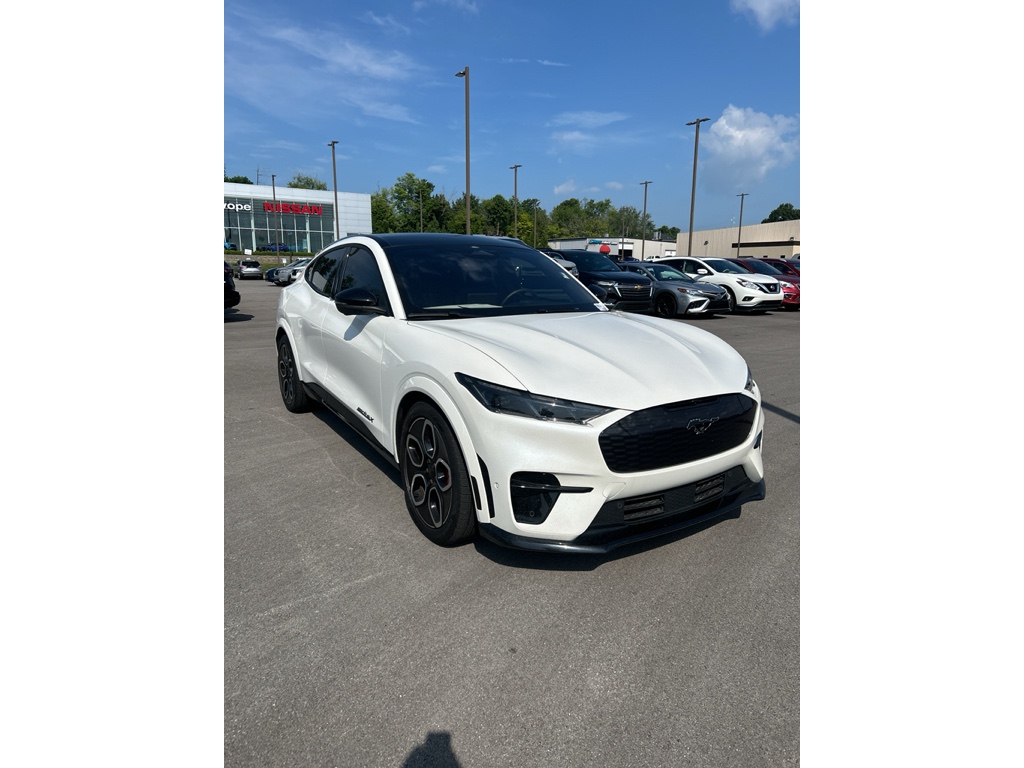 2024 Ford Mustang Mach-E GT photo 2