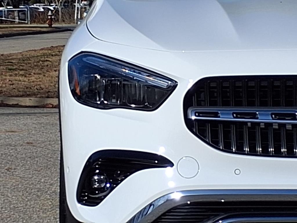 2025 Mercedes Benz GLA 250 photo 5
