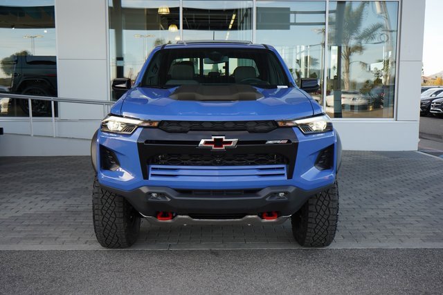 2026 Chevrolet Colorado ZR2 photo 3