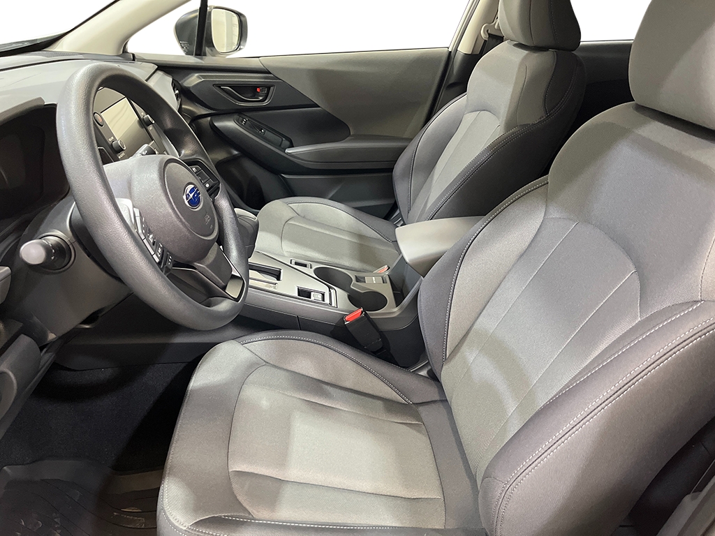 2025 Subaru Crosstrek Base photo 9