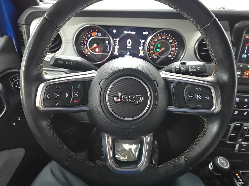 2023 Jeep Wrangler Altitude photo 18