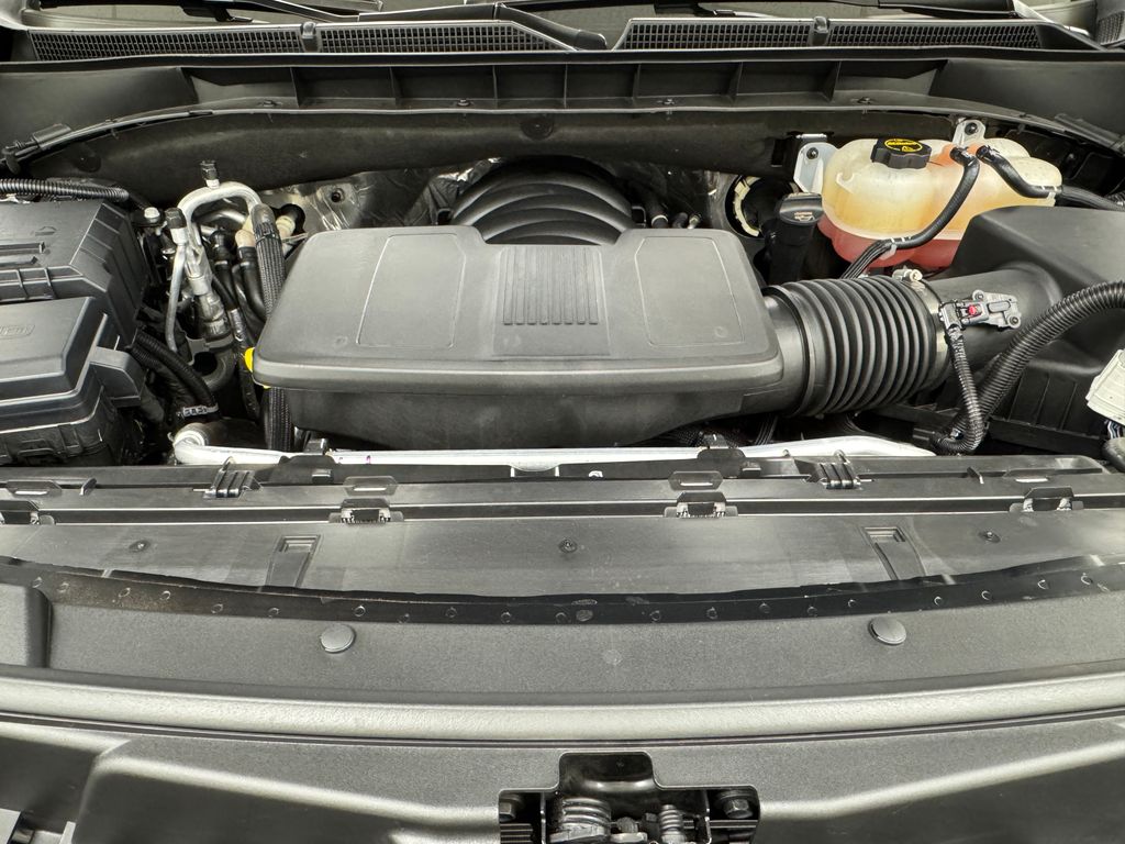2024 Cadillac Escalade Premium Luxury photo 31