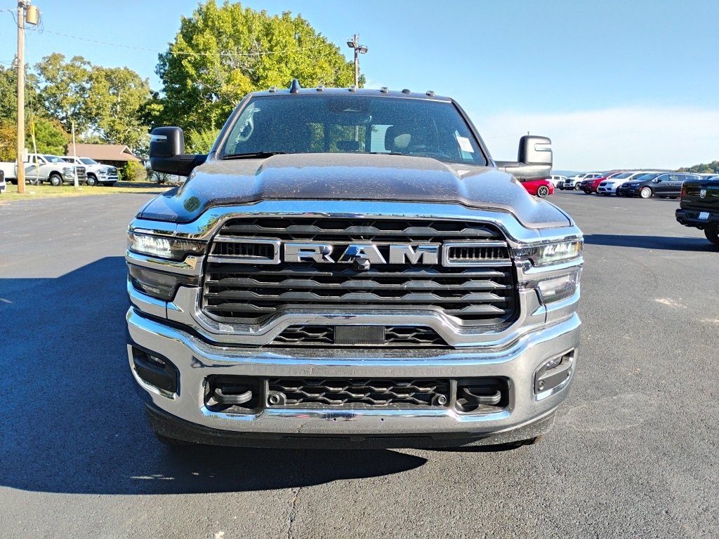 2026 Ram 2500 Tradesman photo 2