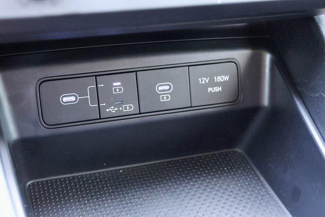 New 2025 Gray Hyundai SE FWD image 14