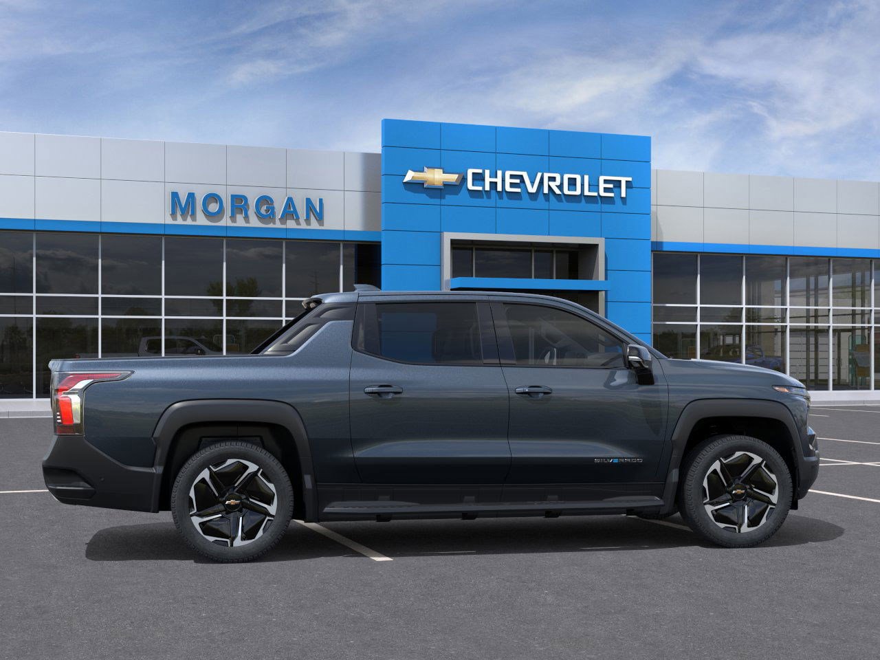 2026 Chevrolet Silverado photo 4