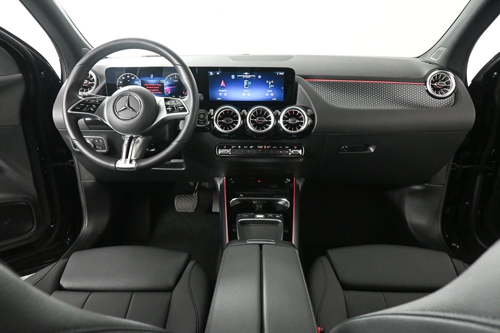 2025 Mercedes Benz GLA 250 photo 15