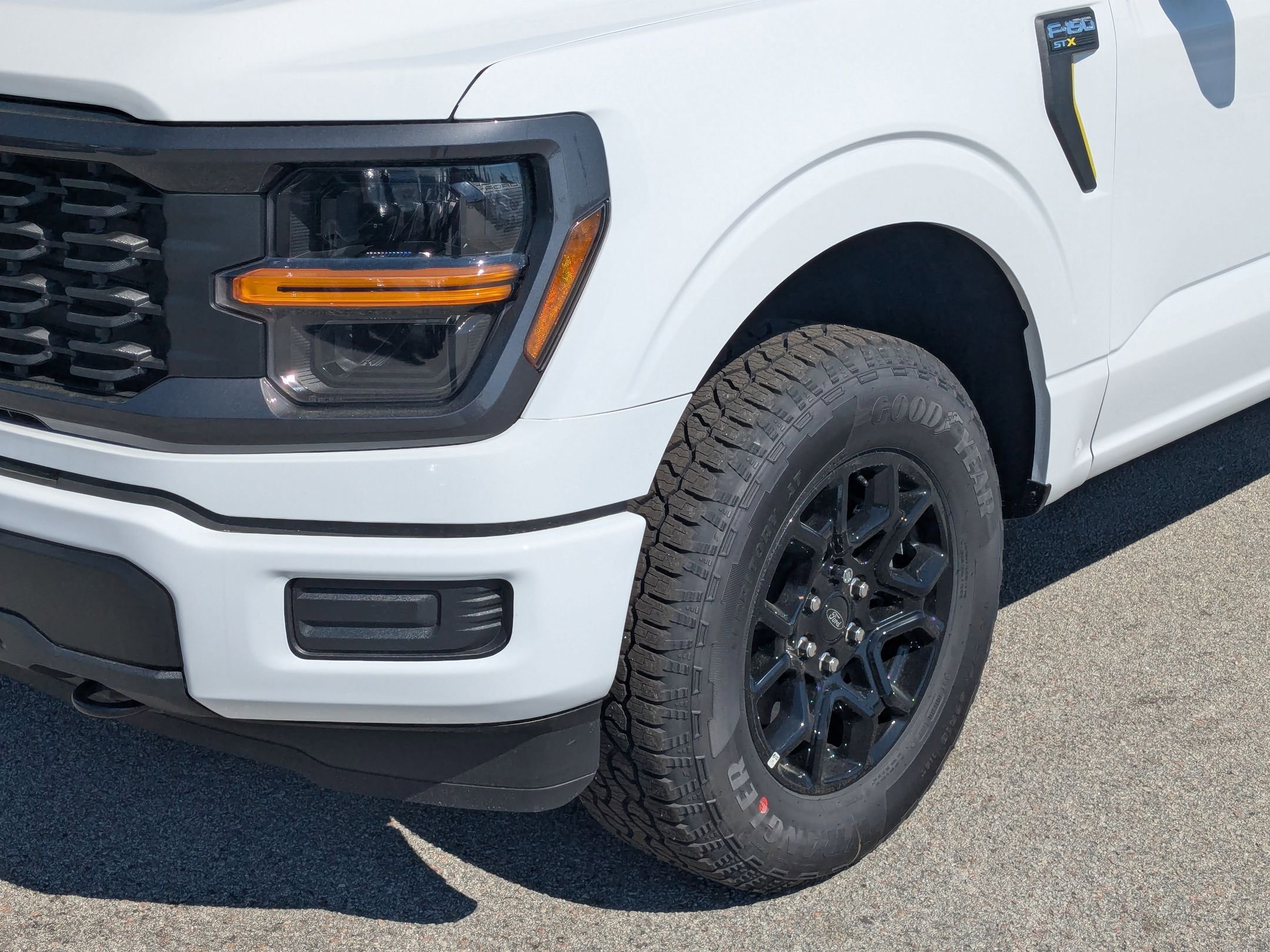 2025 Ford F-150 STX photo 7