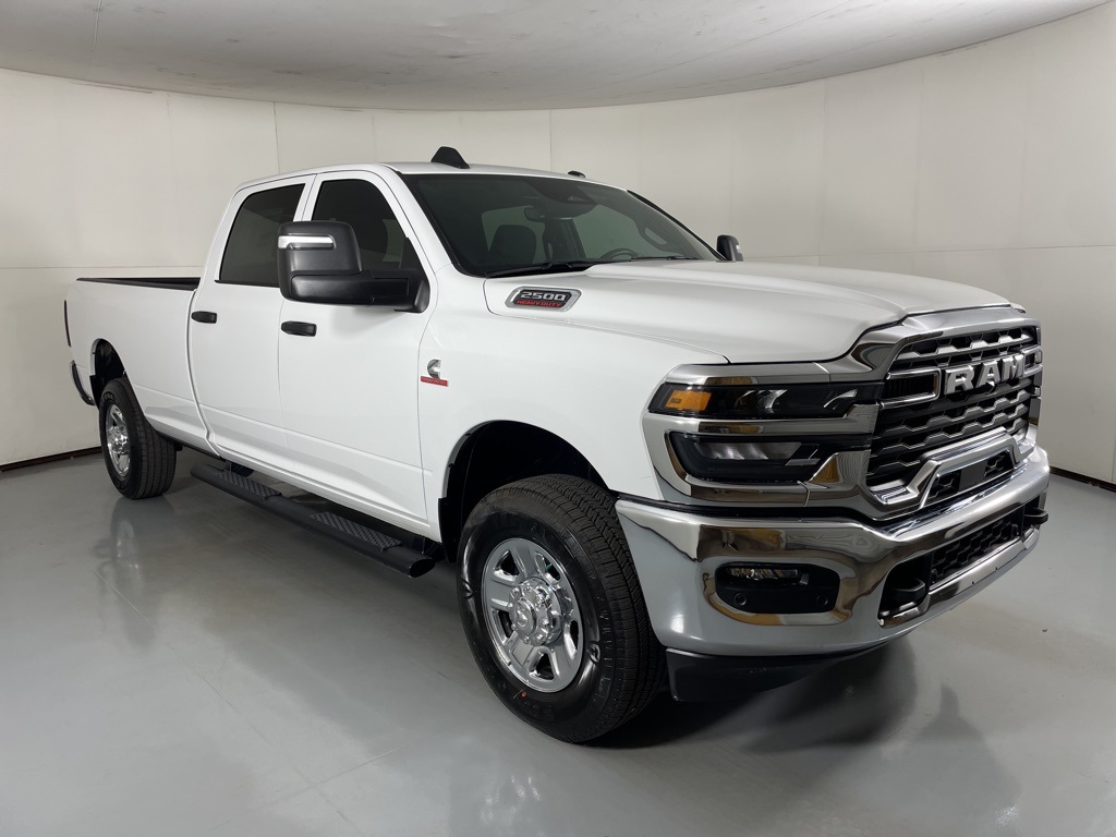 2026 Ram 2500 Tradesman photo 2
