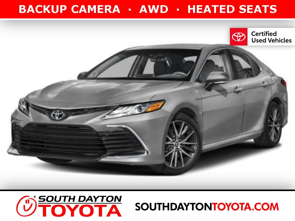 2021 Toyota Camry XLE's photo