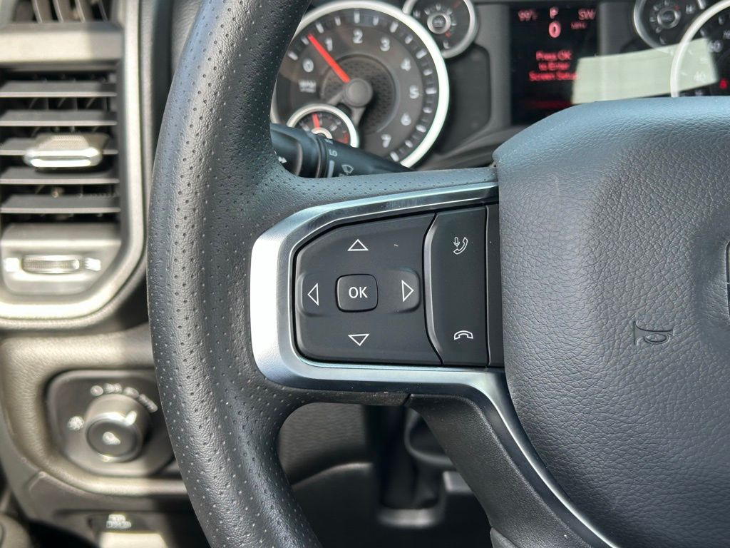 2025 Ram 1500 Tradesman photo 31