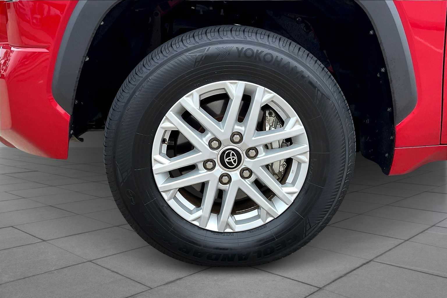 2022 Toyota Tundra SR5 photo 10