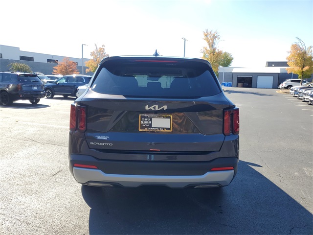 2026 Kia Sorento LX photo 4