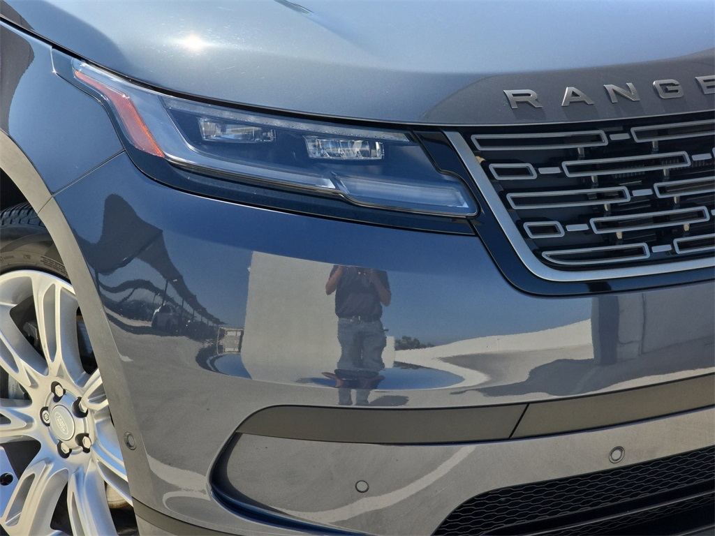 2025 Land Rover Range Rover Velar S photo 31