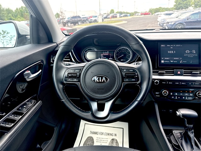 2021 Kia Niro LXS photo 22