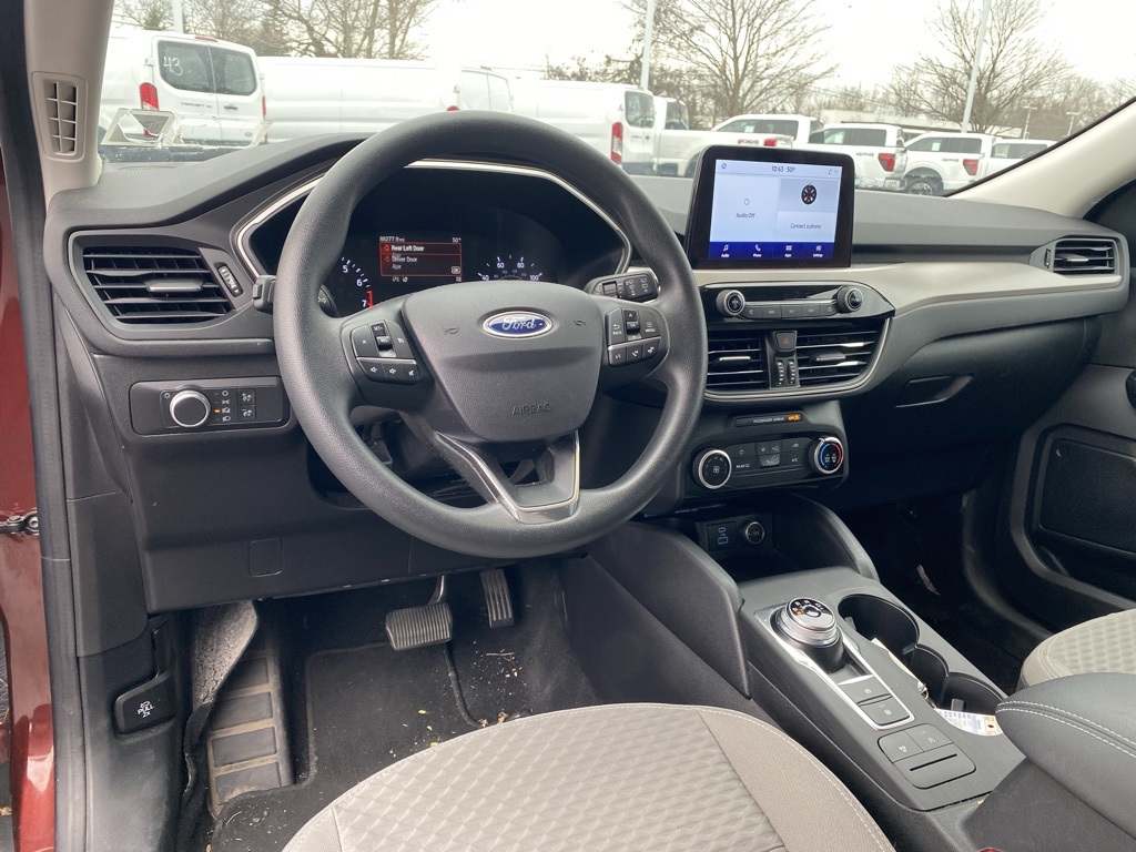 2021 Ford Escape SE photo 2