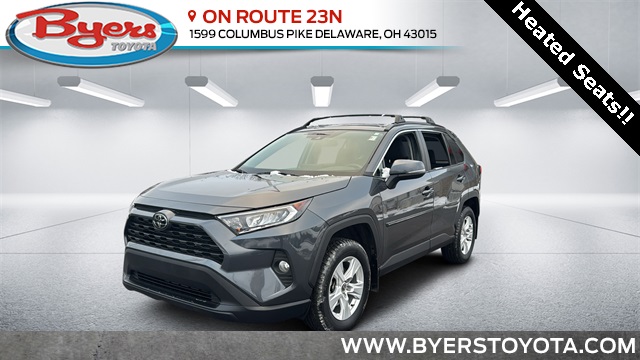 2021 Toyota RAV4 XLE's photo