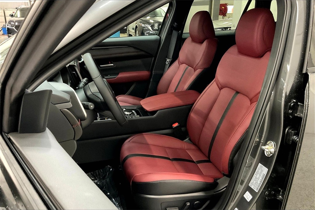 2026 MAZDA CX-50 - Image 8