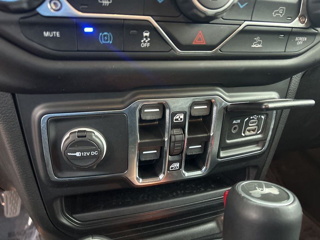 2021 Jeep Wrangler Unlimited Sahara High Altitude 4xe photo 41