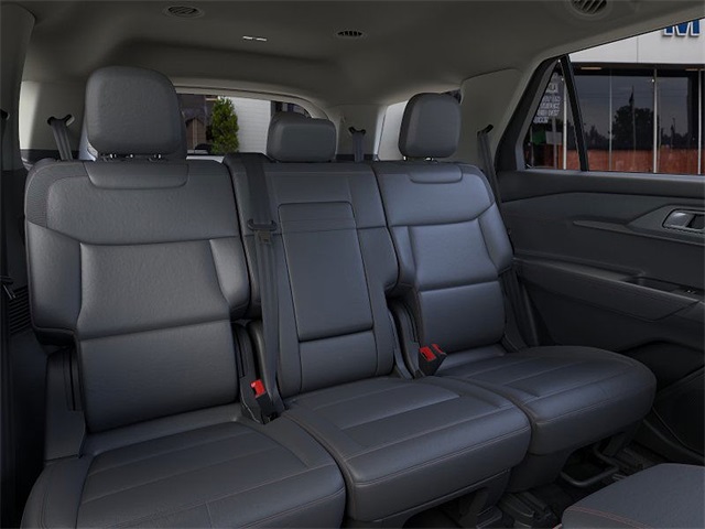 2025 Ford Explorer photo 10