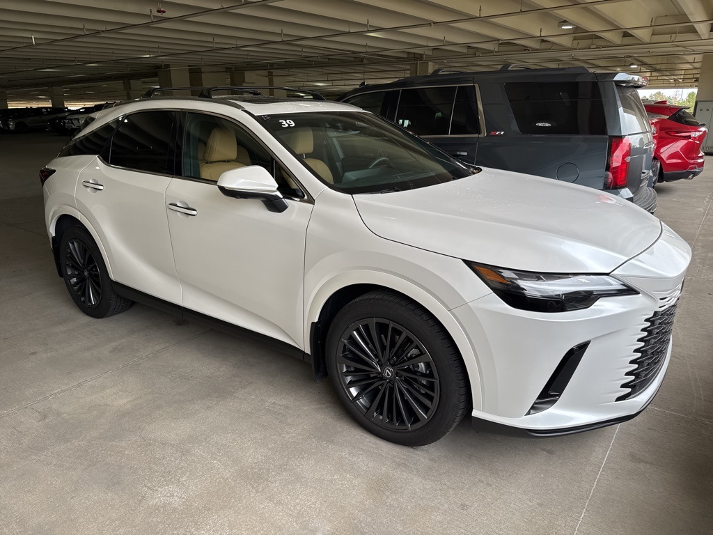 2024 Lexus RX 350h Premium photo 3