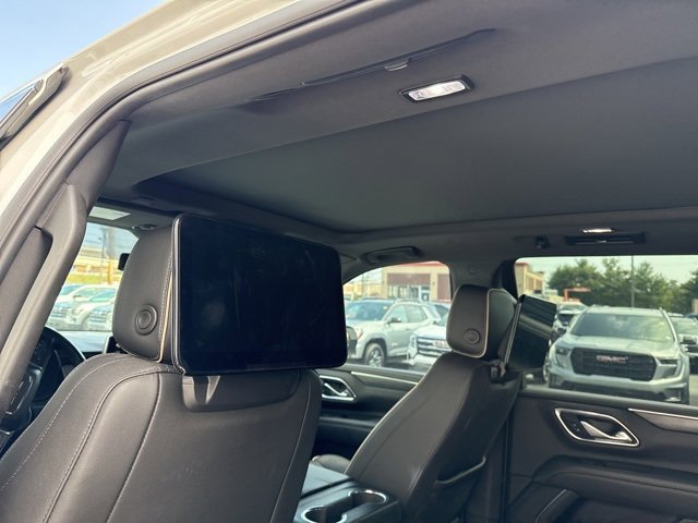 2022 Gmc Yukon SLT photo 3