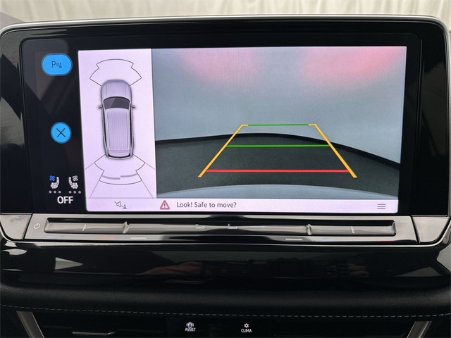 2025 Volkswagen Atlas SE Technology photo 8