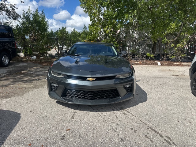 2017 Chevrolet Camaro SS photo 2