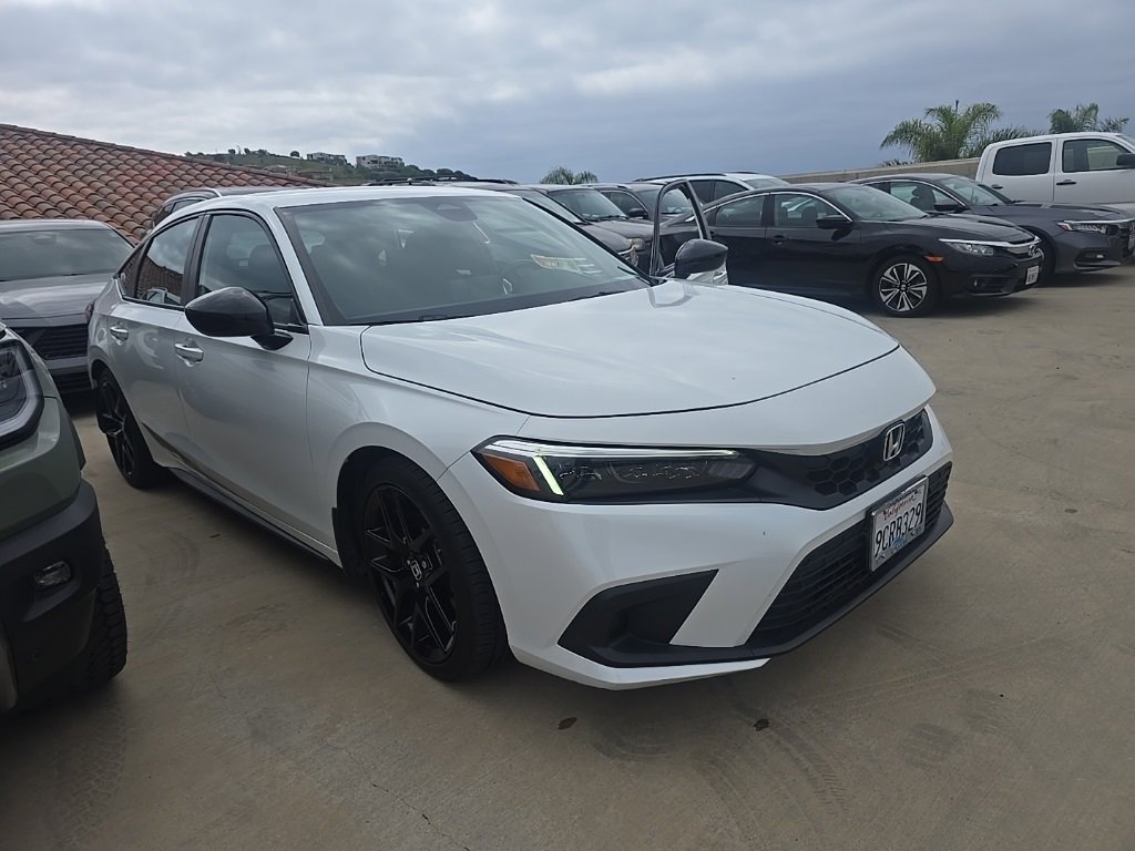 2022 Honda Civic Hatchback Sport photo 3