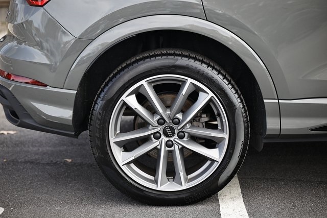 2025 Audi Q3 Premium S line photo 4