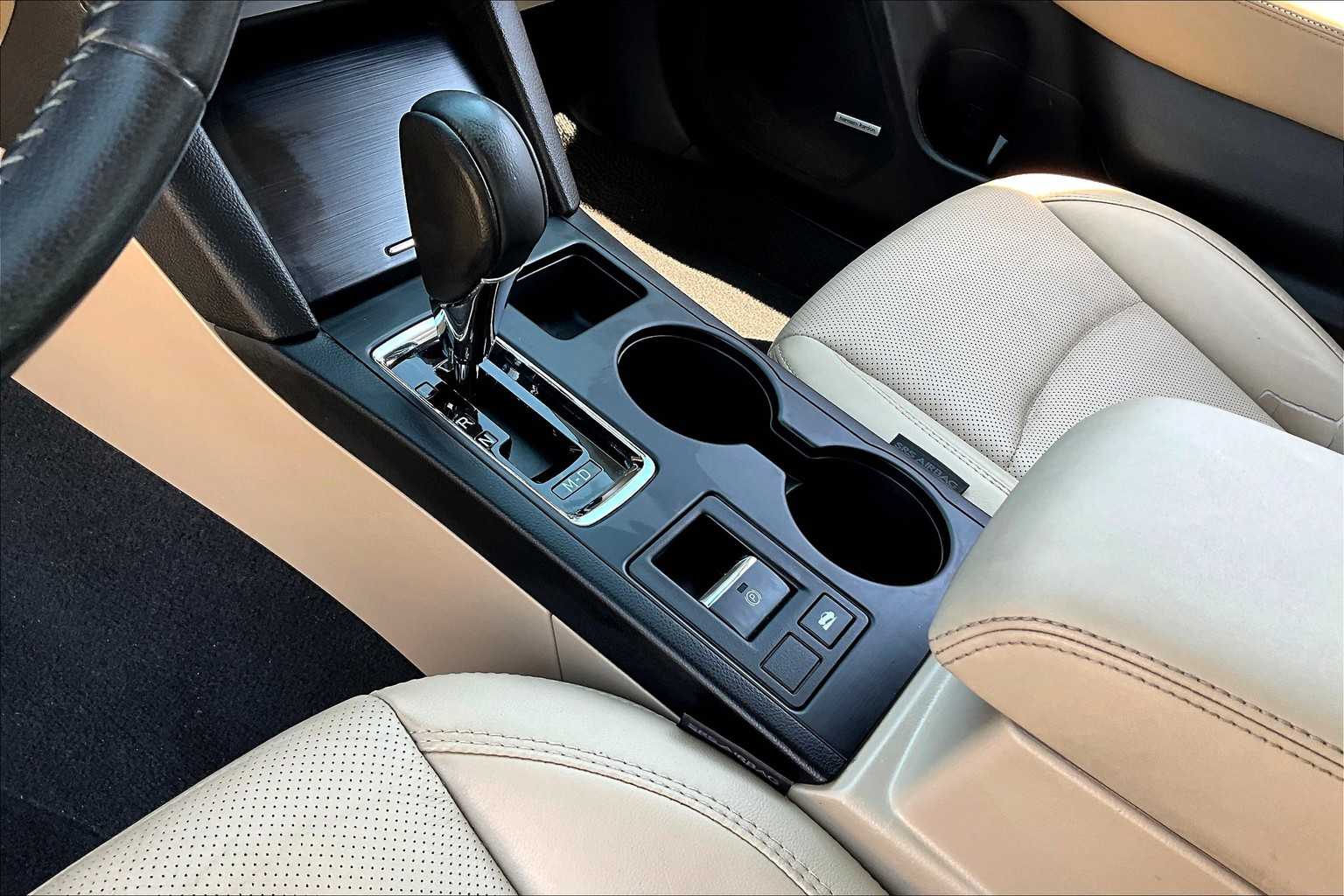 2018 Subaru Legacy Limited photo 11