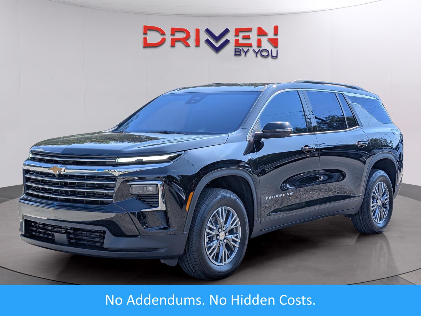 2026 Chevrolet Traverse LT's photo