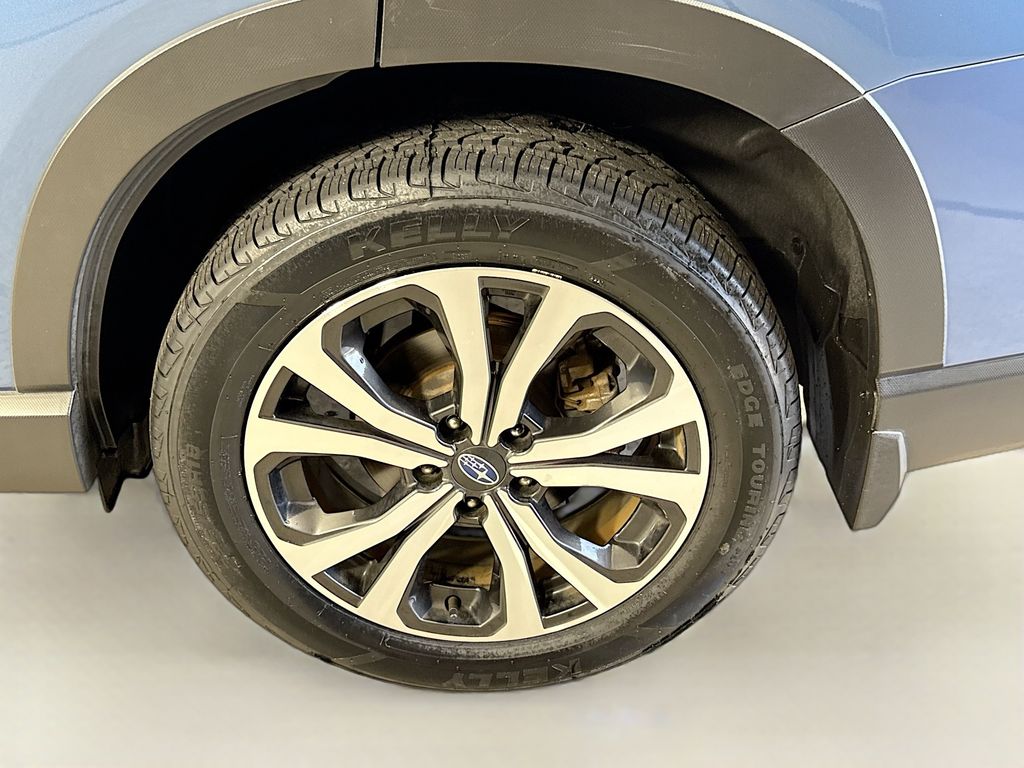 2021 Subaru Forester Limited photo 33