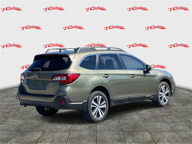 2019 Subaru Outback 2.5i photo 2