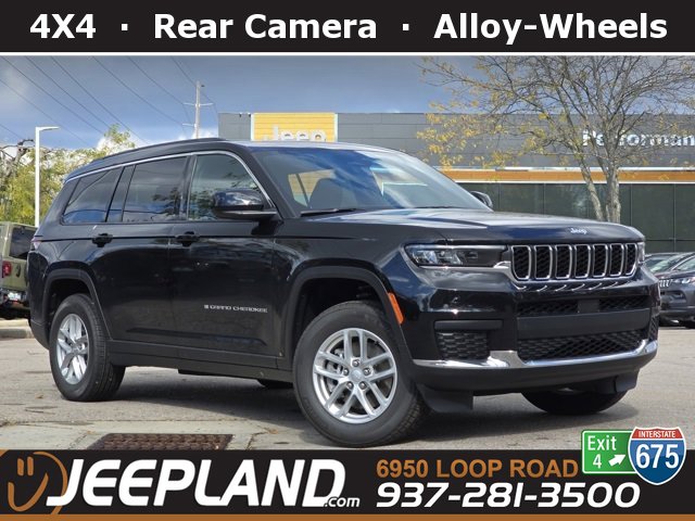 2025 Jeep Grand Cherokee L Laredo's photo