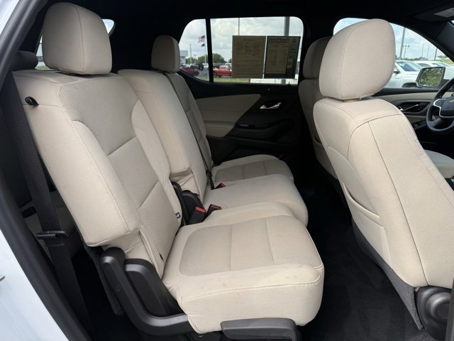 2023 Chevrolet Traverse LS photo 12
