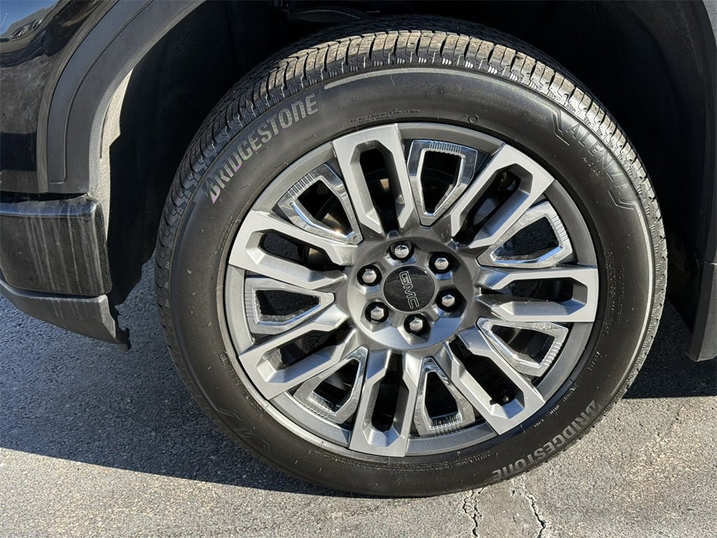 2025 GMC SIERRA - Image 10